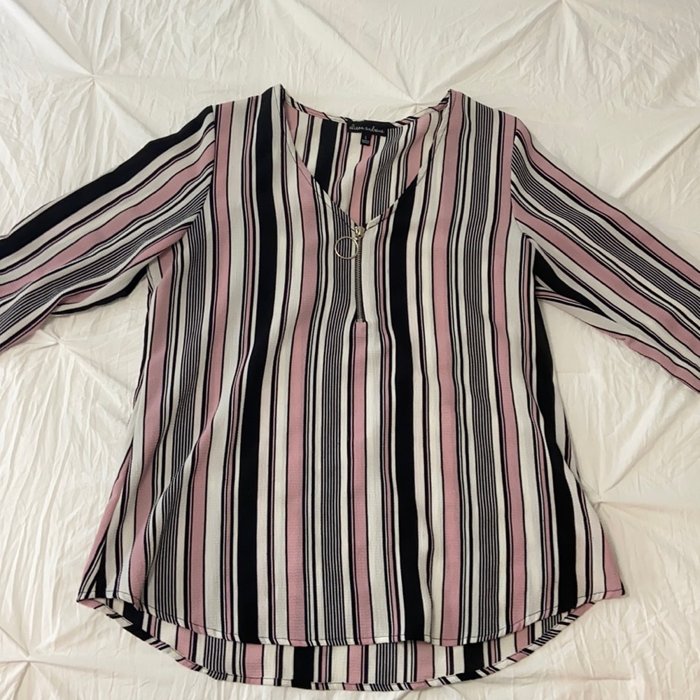 Woman’s Blouse